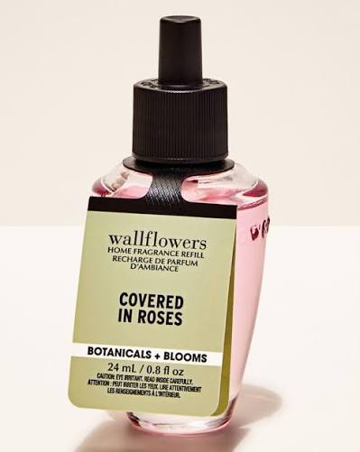 Bath & Body works covered in roses Wallflowers Refill