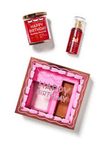 Strawberry Pound Cake Gift Set (8oz Candle + Mini Mist)